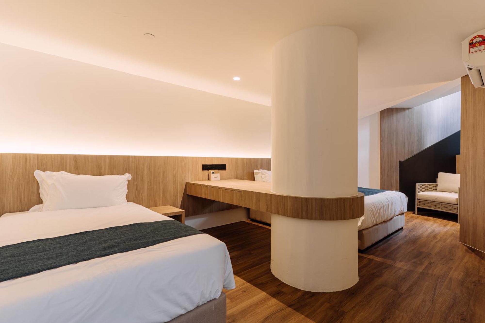 Impiana By Roxy Hotel Kuching Exterior photo