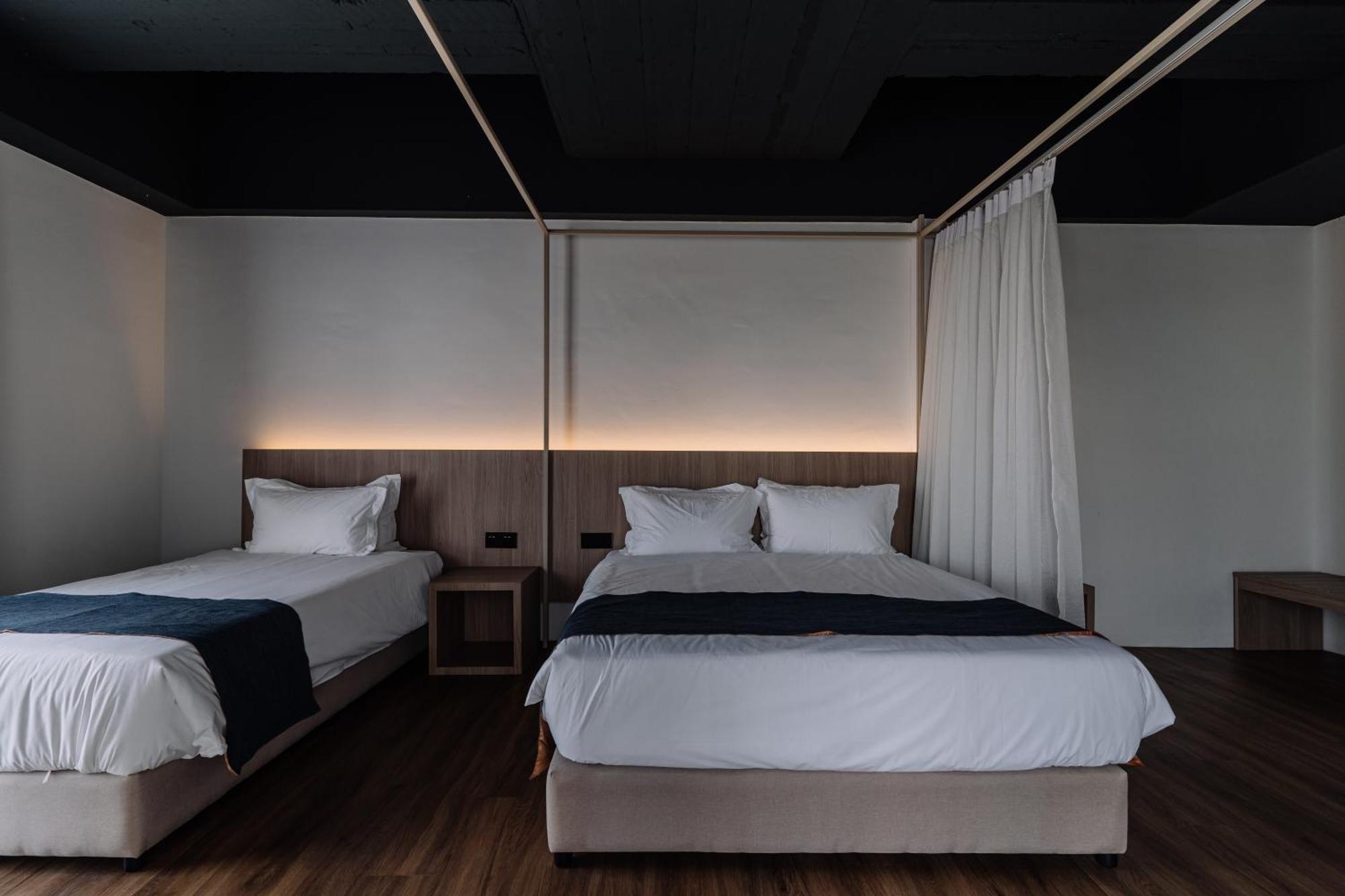 Impiana By Roxy Hotel Kuching Exterior photo